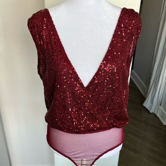 NWT. Lulus Evening of Wonder Burgundy Sequin Cowl Back Bodysuit - Picture 9 of 9